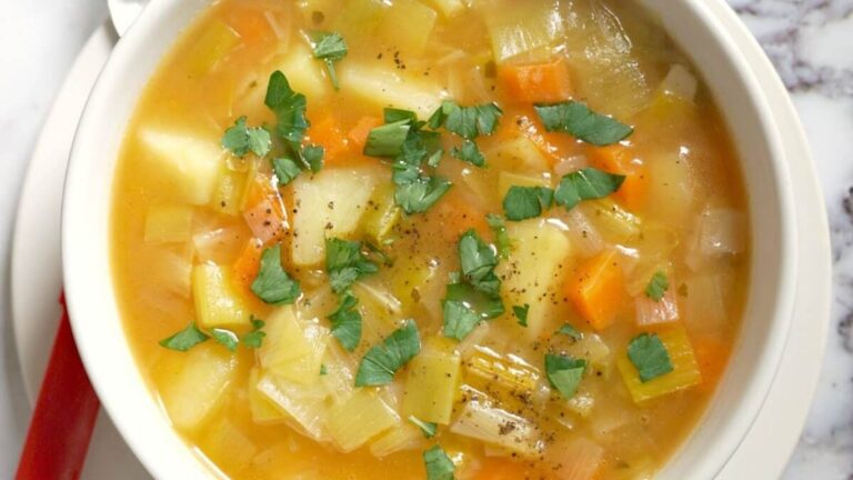 Vegan Potato Leek Soup