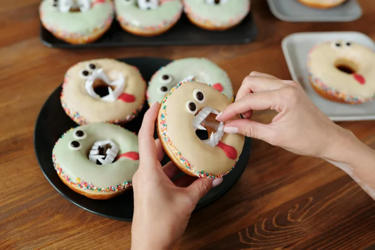 Halloween Party Food Ideas for a Spooky, Crowd-Pleasing Spread [2025]